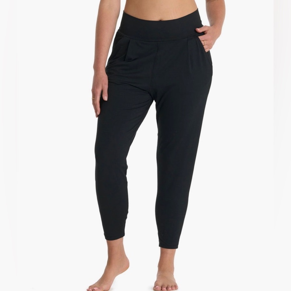 Vuori Lux Harem Pants